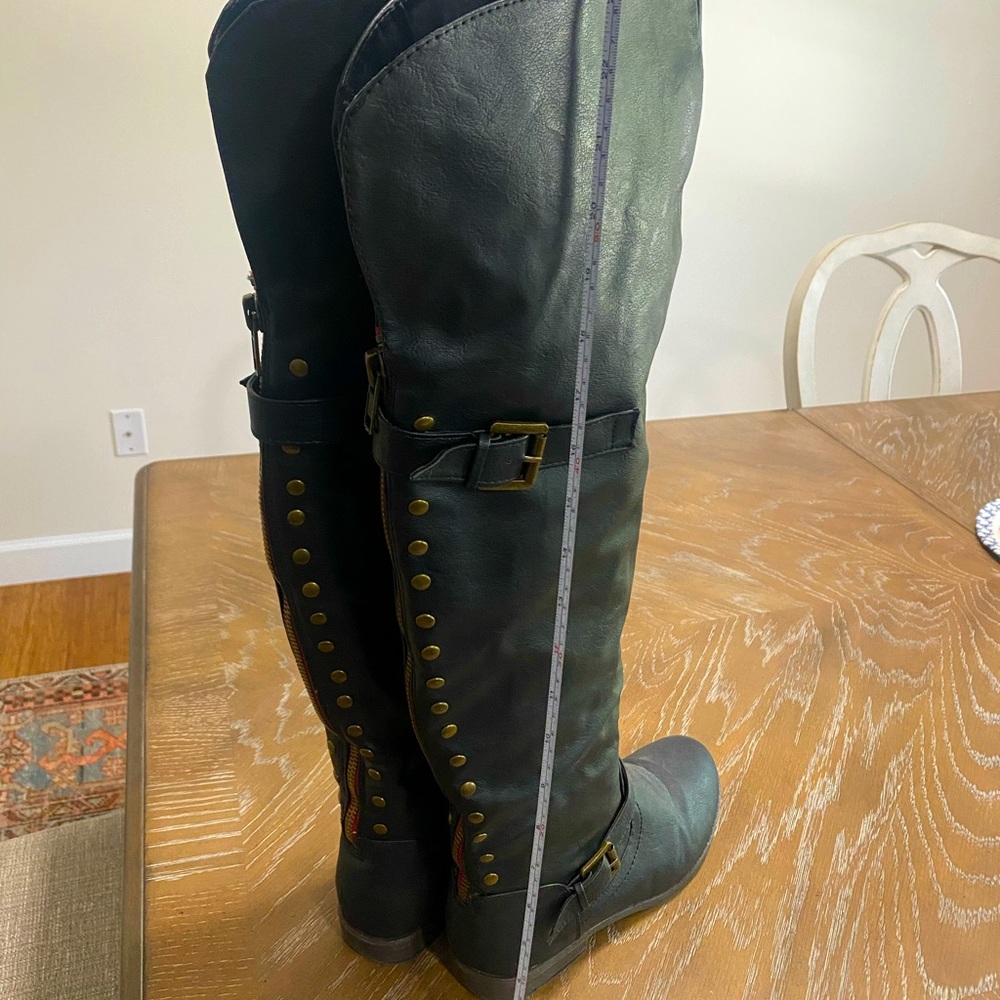 Women’s size 10 otk boots